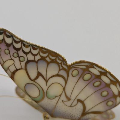 Lenox *Whisper Of Spring* Porcelain Iris Figurine