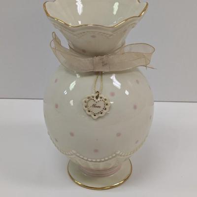 Lenox "Pretty Polka Dot Vase"