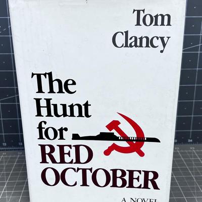 THE HUNT FOR RED OCTOBER, by Tom Clancy Possibly 1st Edition.  
