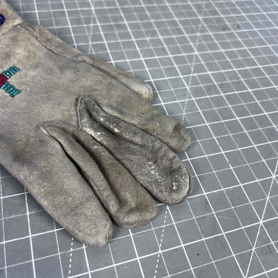 Single Beaded Glove, ANTIQUE Native American AUTHENTIC~ 