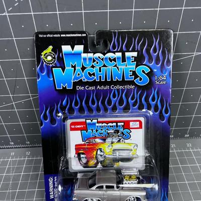 2 Muscle Machines, 55 Chevy NEW ON THE CARD 