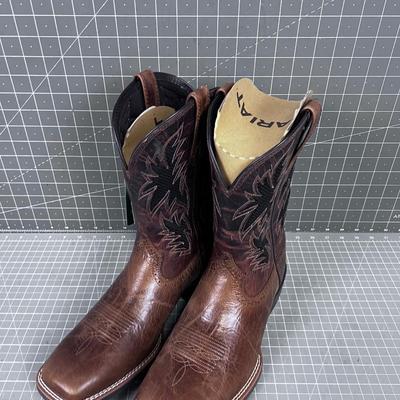 Brand NEW ARIAT Boots 