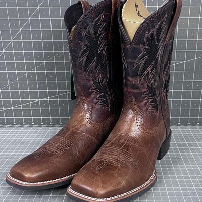 Brand NEW ARIAT Boots 