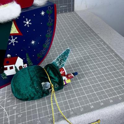Santa Nutcracker by KIRKLAND 
