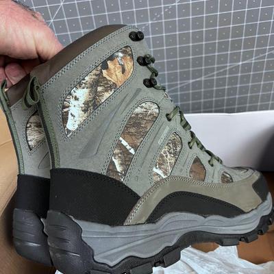 Rustic Ridge Hunting Boots, NEW 