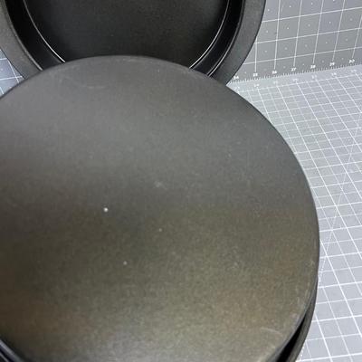 2 Kitchen Aid Cake Pans 