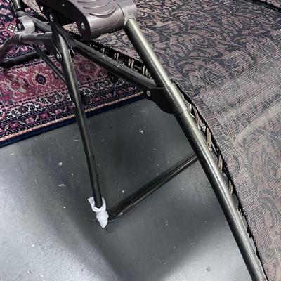 Nice Lounge Chair, that ROCKS 