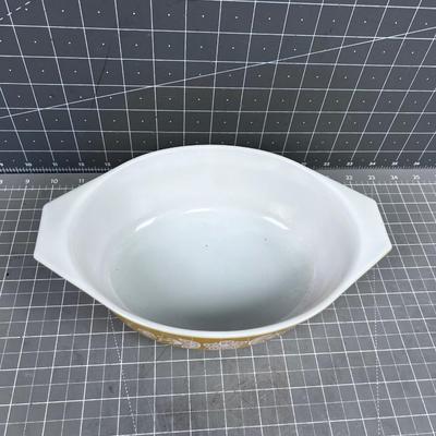 Butterfly Gold PYREX Casserole Dish 