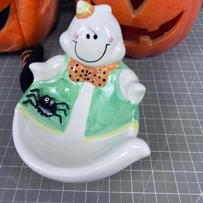 Halloween Décor': Treat Bag, Treat Dish and Plastic Pumpkin