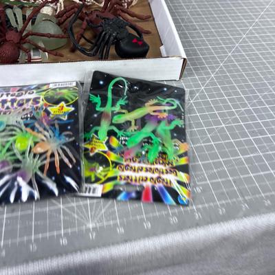 Spiders and Creepy Crawly Things