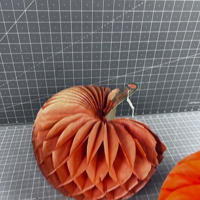 3 Tissue Accordion PUMPKINS, VINTAGE 