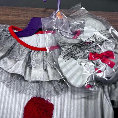 SPOOKY: CLOWN DRESS (WEIRD) and Marvel VENOM Outfit