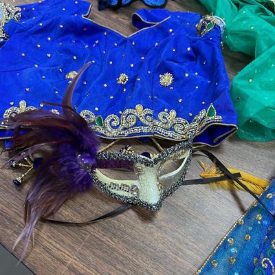 Masquerade Outfit Item Plus VERY Nice Belly Dancer Outfit