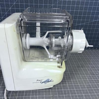 POPEIL PASTA MAKER