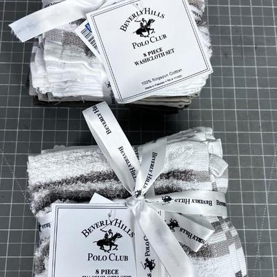 (2) sets of NEW Beverly Hills Polo Club Wash Clothes