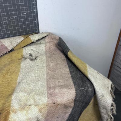 Vintage Woven Thin Rug / Blanket