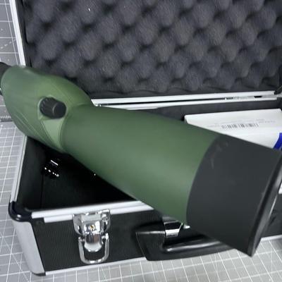 Like New TASCO Spotting Scope with Extra Tripod 