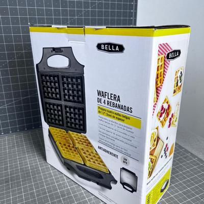 Bella Waffle Maker NEW In the Box