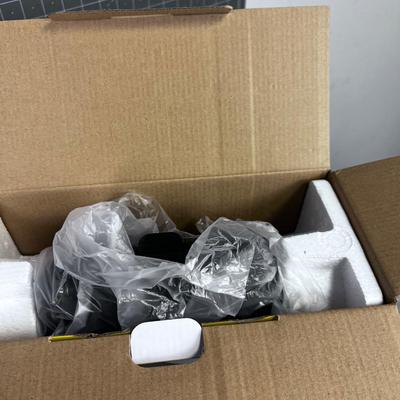 Bella Waffle Maker NEW In the Box
