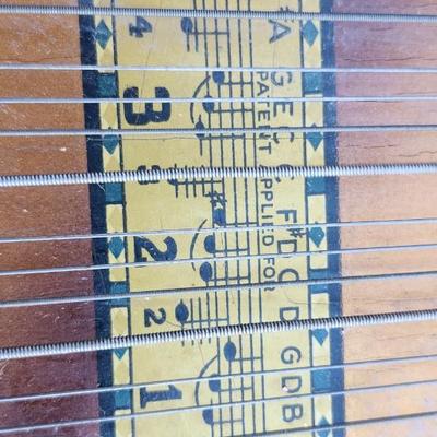 Marxochimee Violin uke 1930’s-1940’s Manufacturers paint- with Finger Picks