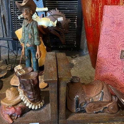 Cowboy Decor, Stars, Bookends, horseshoe art