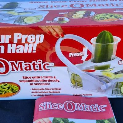 Slice-O-Matic food slicer and 2 Stone Wave Microwave Cooker Two Non-Stick Ceramic Stoneware Baking Pan