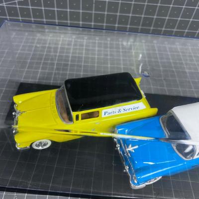2 Die Cast 1955 Chevy Nomads Chevrolet and Wicks Filters 