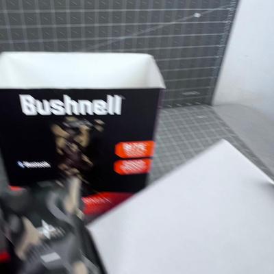 BUSHNELL Blue Tooth Speaker New in the Box 