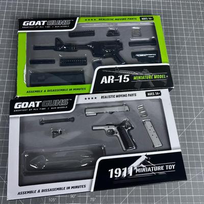 2 Gun Model Kits 