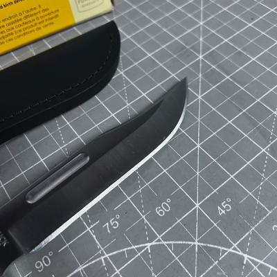 Beautiful BUCK Sheath Knife Fixed Blade 