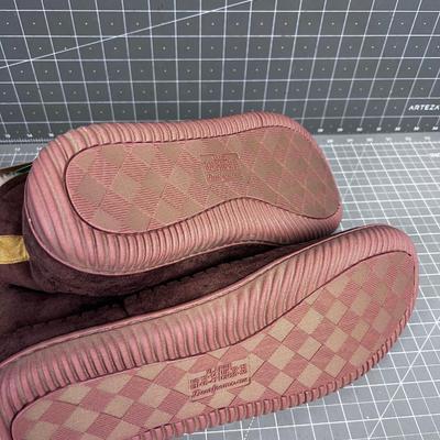 Men's DEER FOAM Slippers NEW 