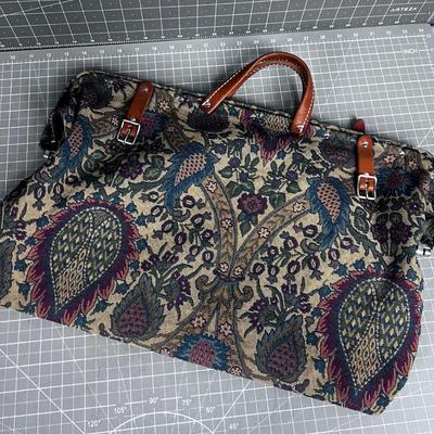 Carpet Bag, Western Style 