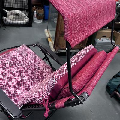WOW! Outdoor Chair with Sun Shade (red tone) 