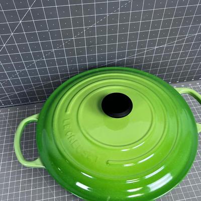 Beautiful Le Crueset Cast Iron Enamel with Lid
