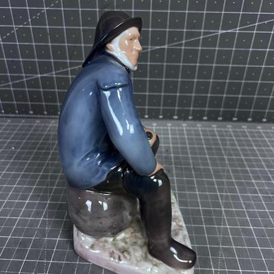 Royal Copenhagen "Old Fisherman" 8" tall 