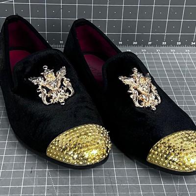 Men's Sz. 8 Black Suede Embellished Shoes 