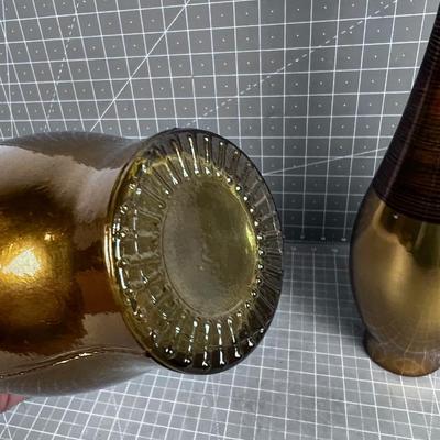 2 Gold Vases, Glass 