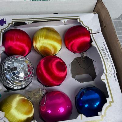 Mixed Lot of Christmas Ornaments
