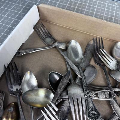 Antique Silver Plated Dinnerware