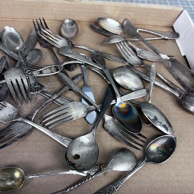 Antique Silver Plated Dinnerware