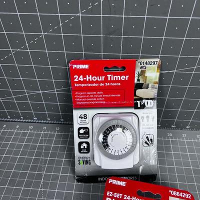 2 Plug Timers NEW in the Package
