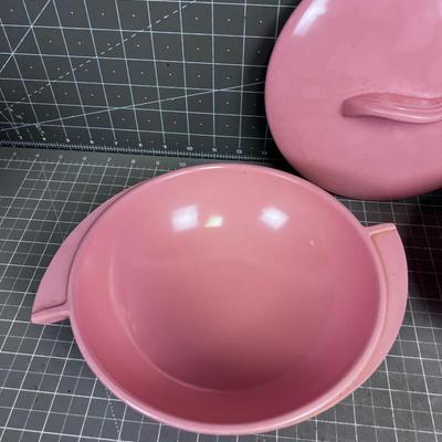 BOONTON Melamine Dishes (2) with a Lid