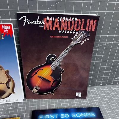4 Mandolin Playing Guides 