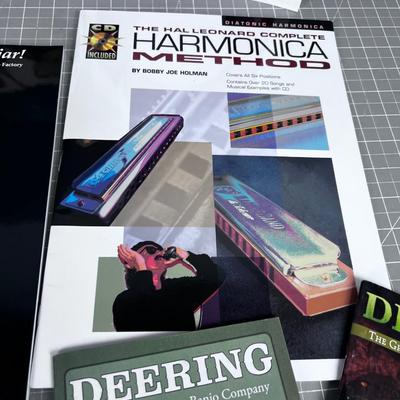 Banjo Books Plus Bonus Harmonica Book 