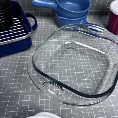 Lots of Cookware & Bakeware