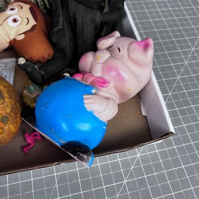 Toys, Miniatures, Decorative Items. Silly stuff. 
