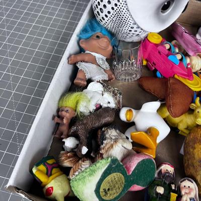 Toys, Miniatures, Decorative Items. Silly stuff. 