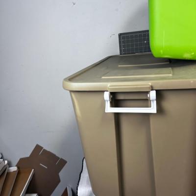 (3) 2- XL Tote and a Large Tote: Green Tan Brick 