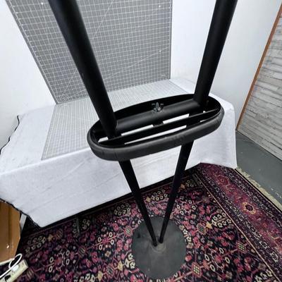 Clothing Stand 