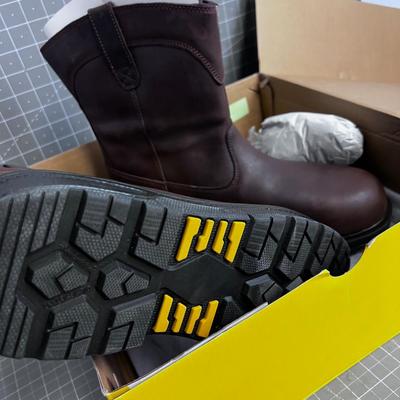 Hermans Survivors Steel Toes  NEW in the Box